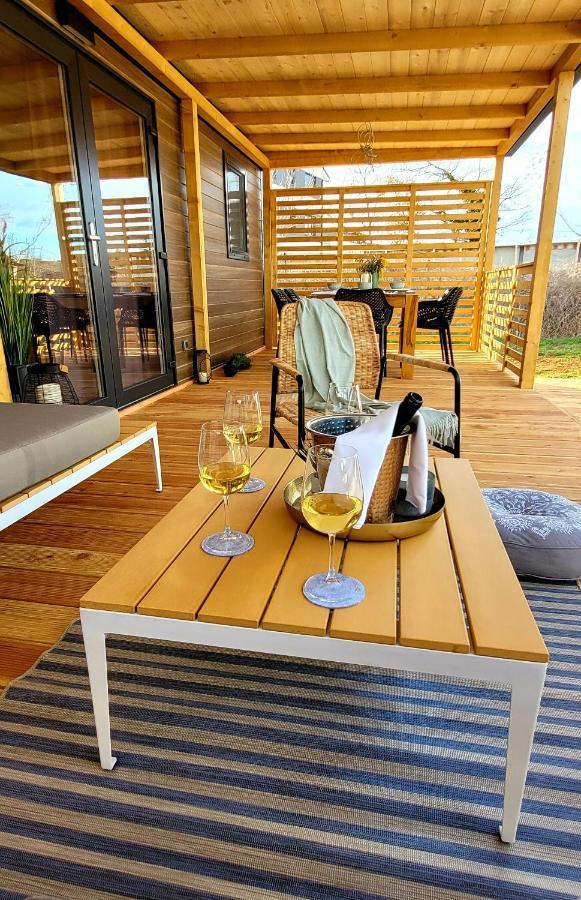 Mobilehome Elena Premium With Pool, Istria Banjole Εξωτερικό φωτογραφία